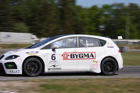 Jason Watt i Seat’en kommer sandsynligvis til at spille en væsentlig rolle i topstriden i DTC i år.
(Foto: Olfert)